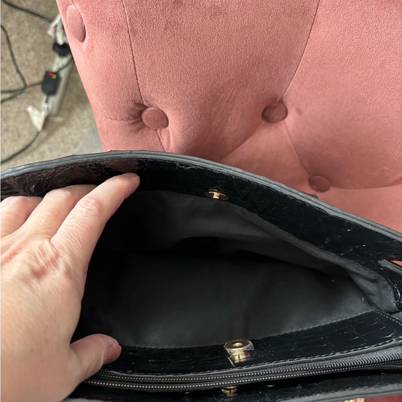 Re-purposed LV 2 in 1 Snake skin Kelli Bag & wristlet - Picture 9 of 11